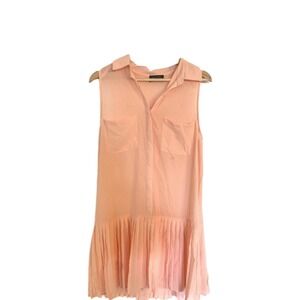 ASTR Sheer Dress Size‎ Medium Ballet Pink Overlay Pleated Sleeveless